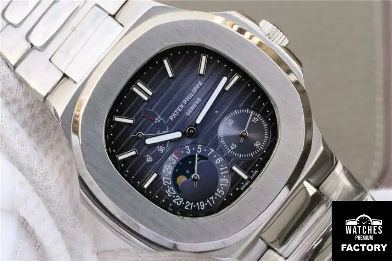 Patek Philippe Nautilus Moonphase 5712 / 1A-001 Blue Dial