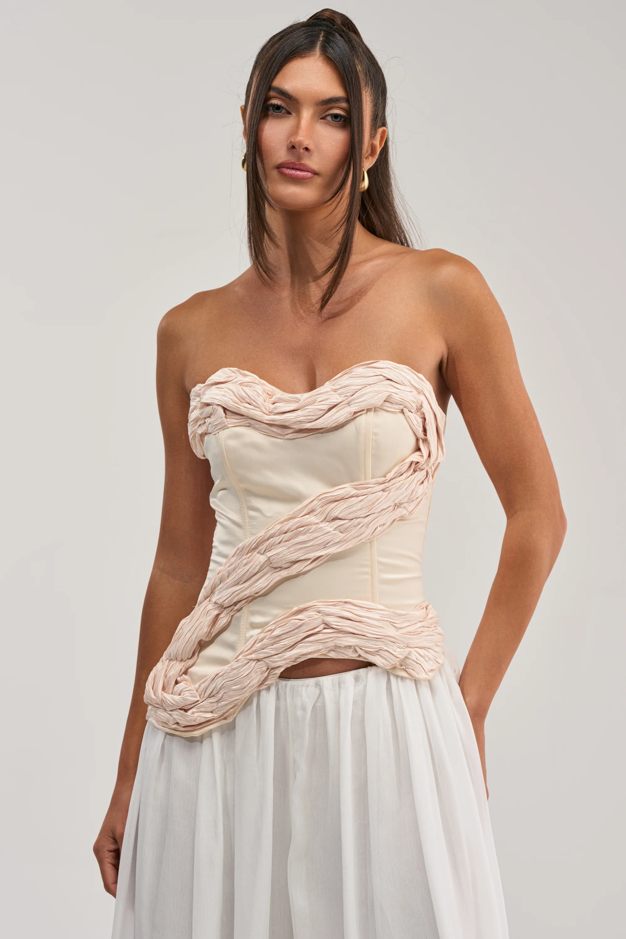 WHITE HOT SATIN CORSET - Akira Store