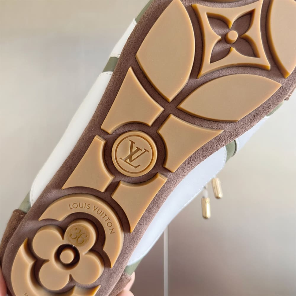 LV Sneakerina