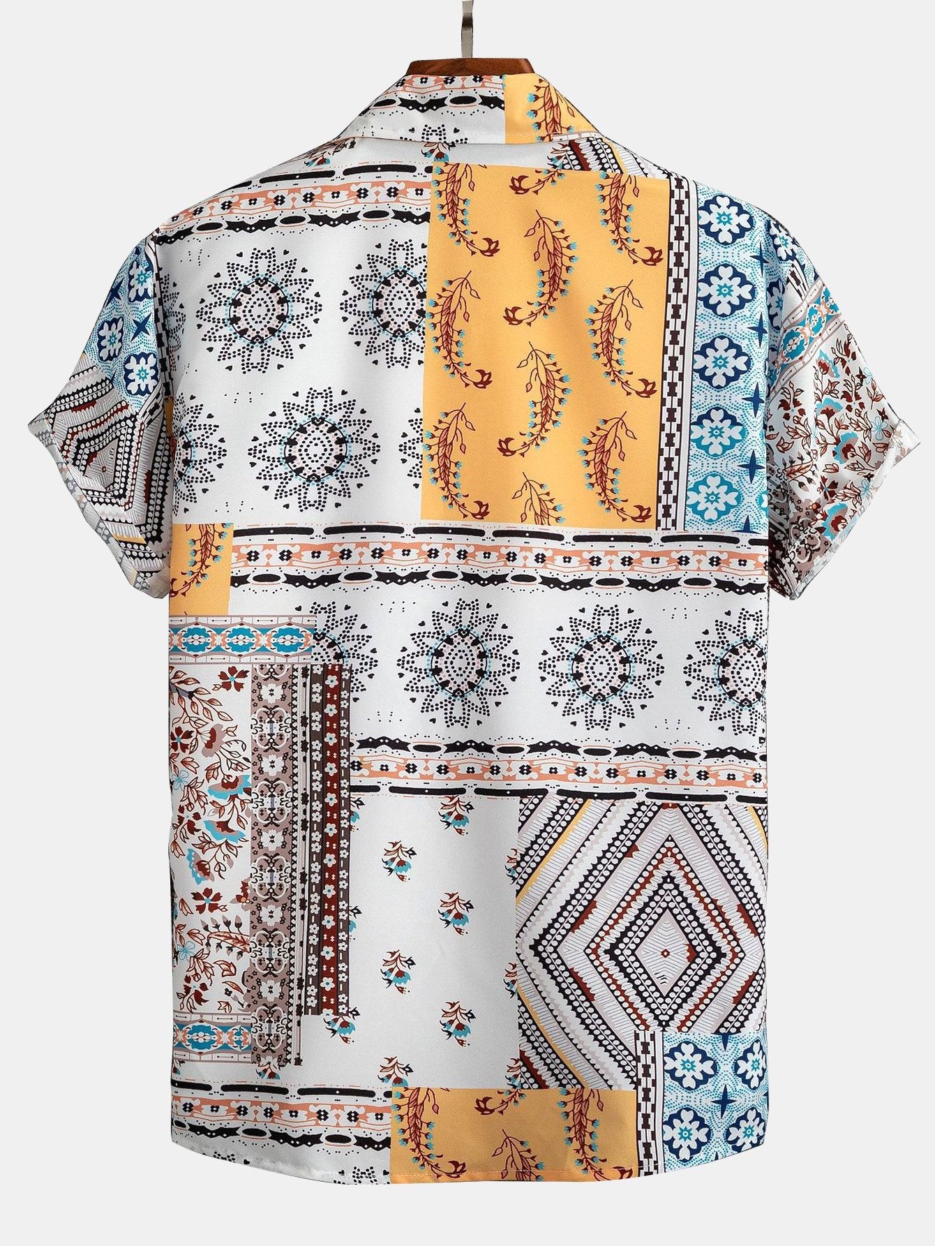 Chemise boutonnée à imprimé foulard et short de bain