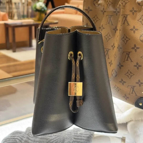 Louis Vuitton☆バッグ ブルーム モノグラム M13843