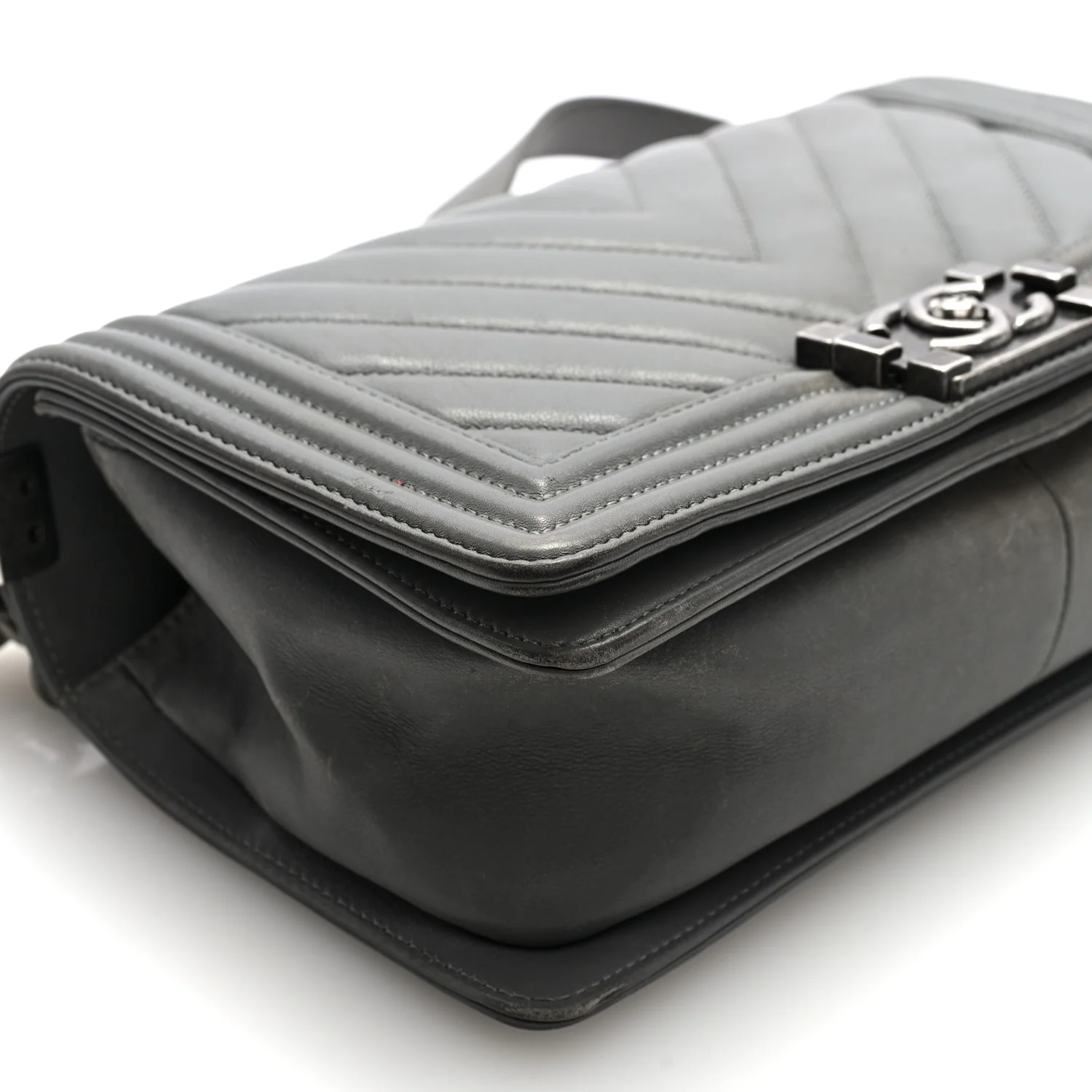 Lambskin Chevron Quilted Medium Boy Flap Grey