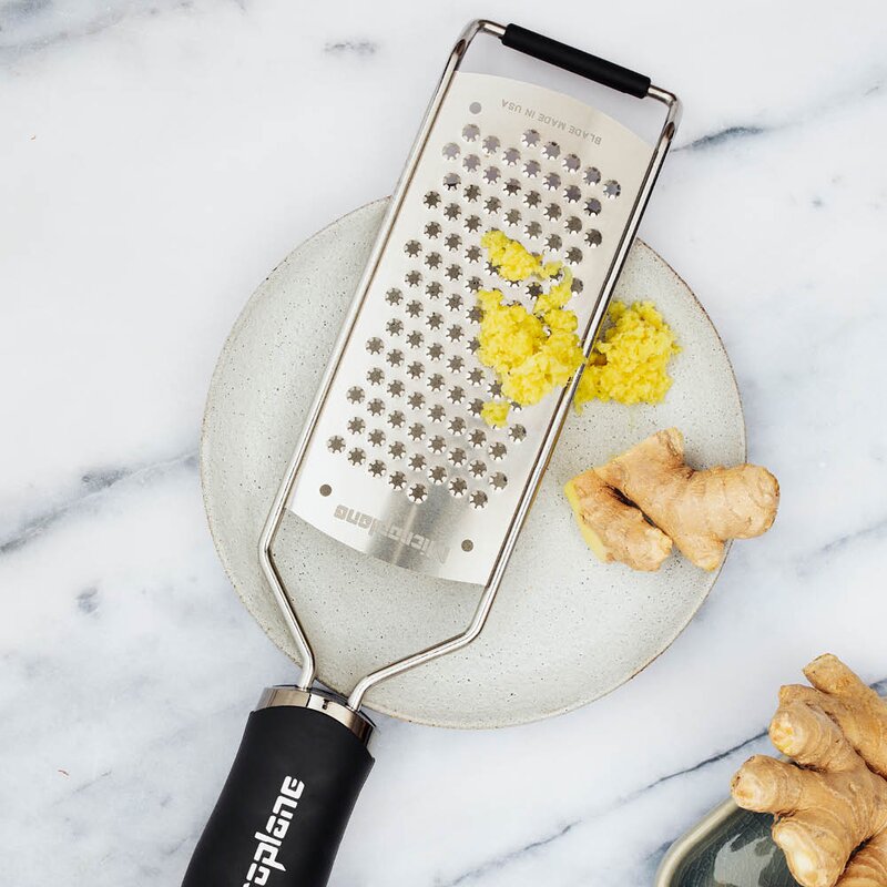 Gourmet Star Grater rivjern stjerneblad svart