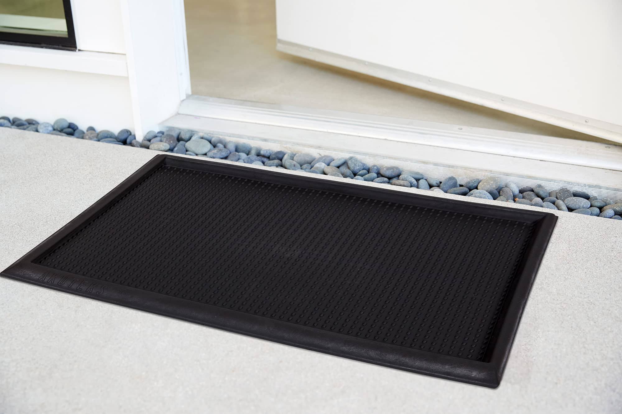 Ottomanson Easy Clean, Waterproof Non-Slip Indoor/Outdoor Rubber Boot Tray, 18 in. x 28 in., Black Tray