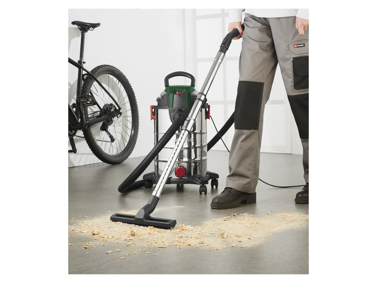 PARKSIDE Aspirateur eau et poussire PWD 25 C4, 1400 W