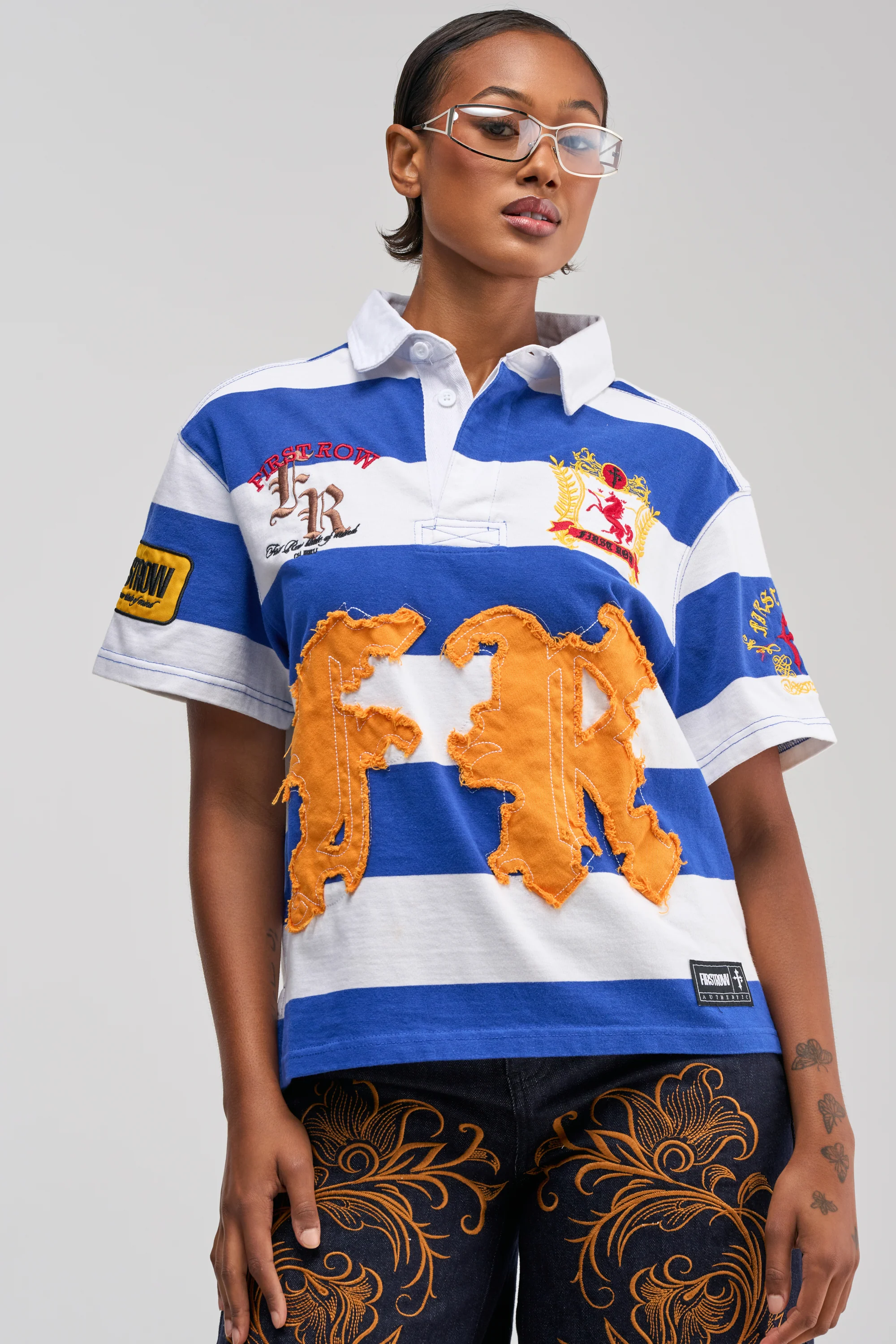 FIRST ROW ICON STATUS CROPPED STRIPED POLO - Akira Store