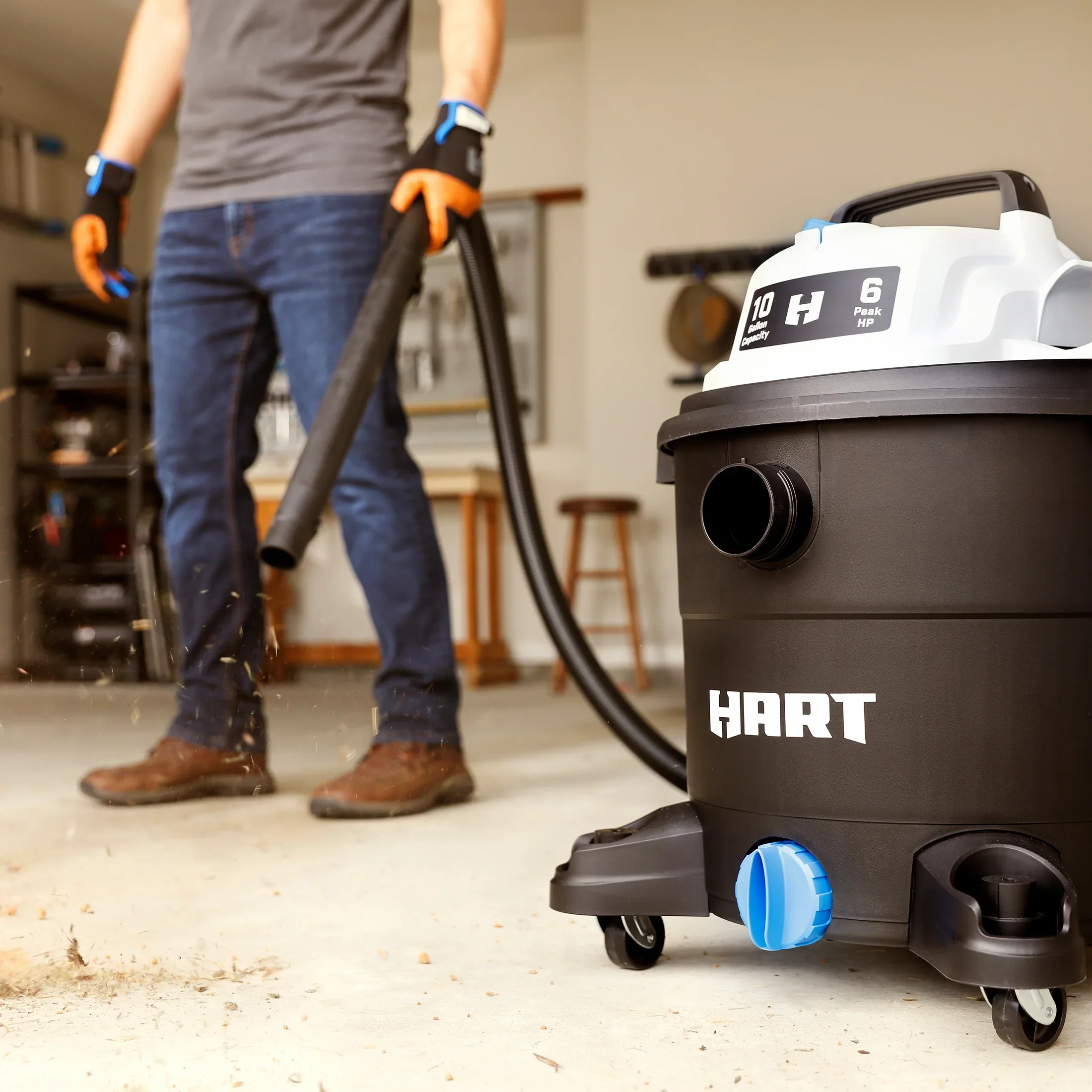 HART 10 Gallon 6 Peak HP Poly Wet/Dry Vacuum, VOC1012PF 3702