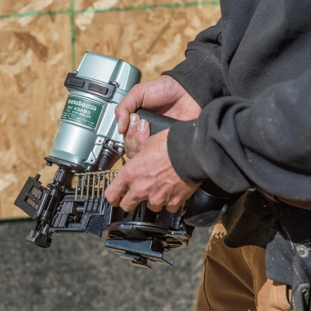 Metabo HPT Roofing Nailer, Pro-preferred Pneumatic Power Nailers in Roofing tools, Pneumatic Roofing Nailer for Asphalt Roofing Shingles, Nailer 16 Degree 7/8�� to 1-3/4�� Roofing Nails, NV45AB2
