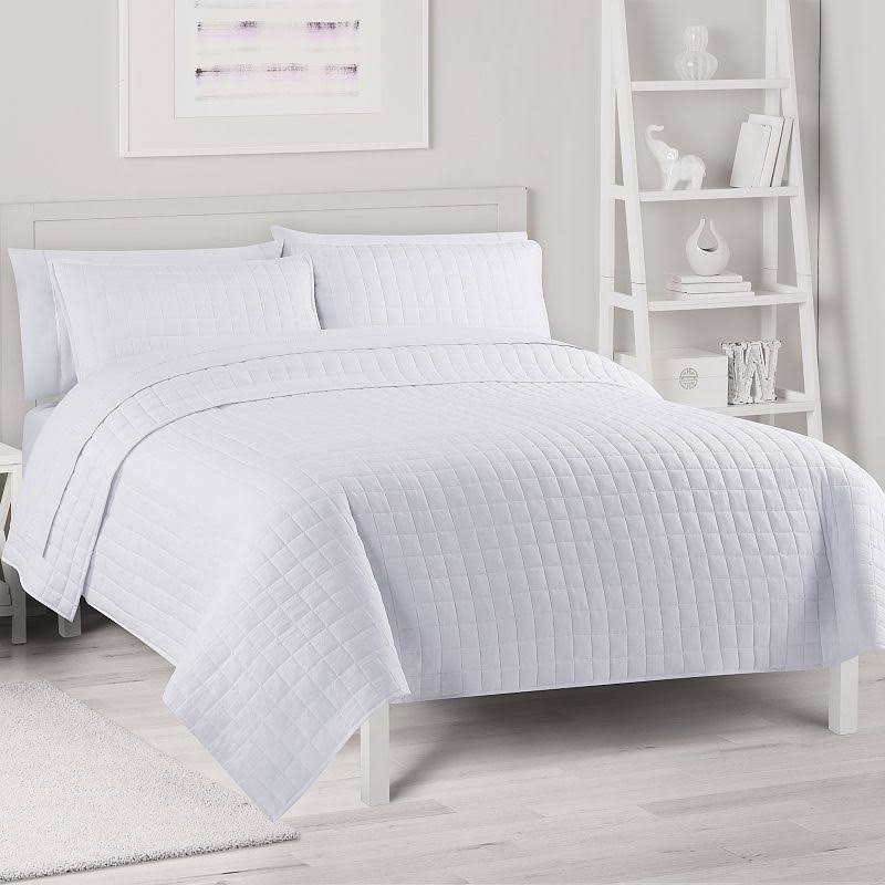 The Big One Garment Washed Quilt Set with Shams, White, King