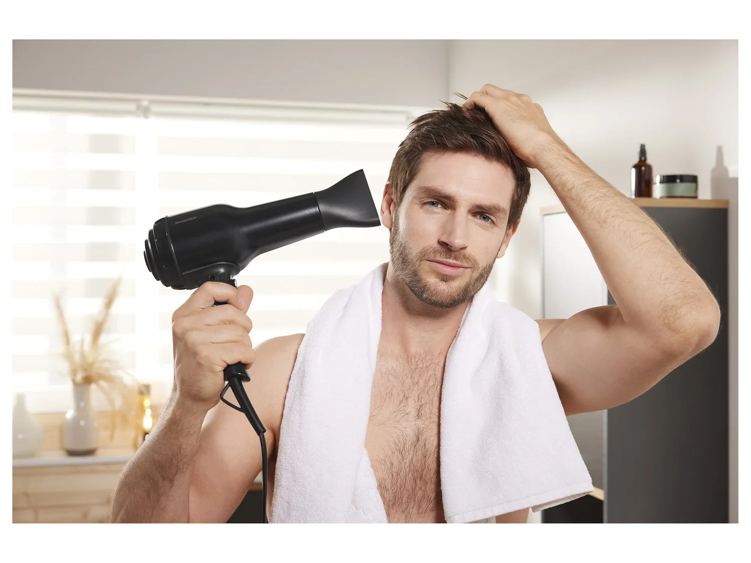 SILVERCREST PERSONAL CARE Sche-cheveux ionique SHC 2000 B1, 2000 W