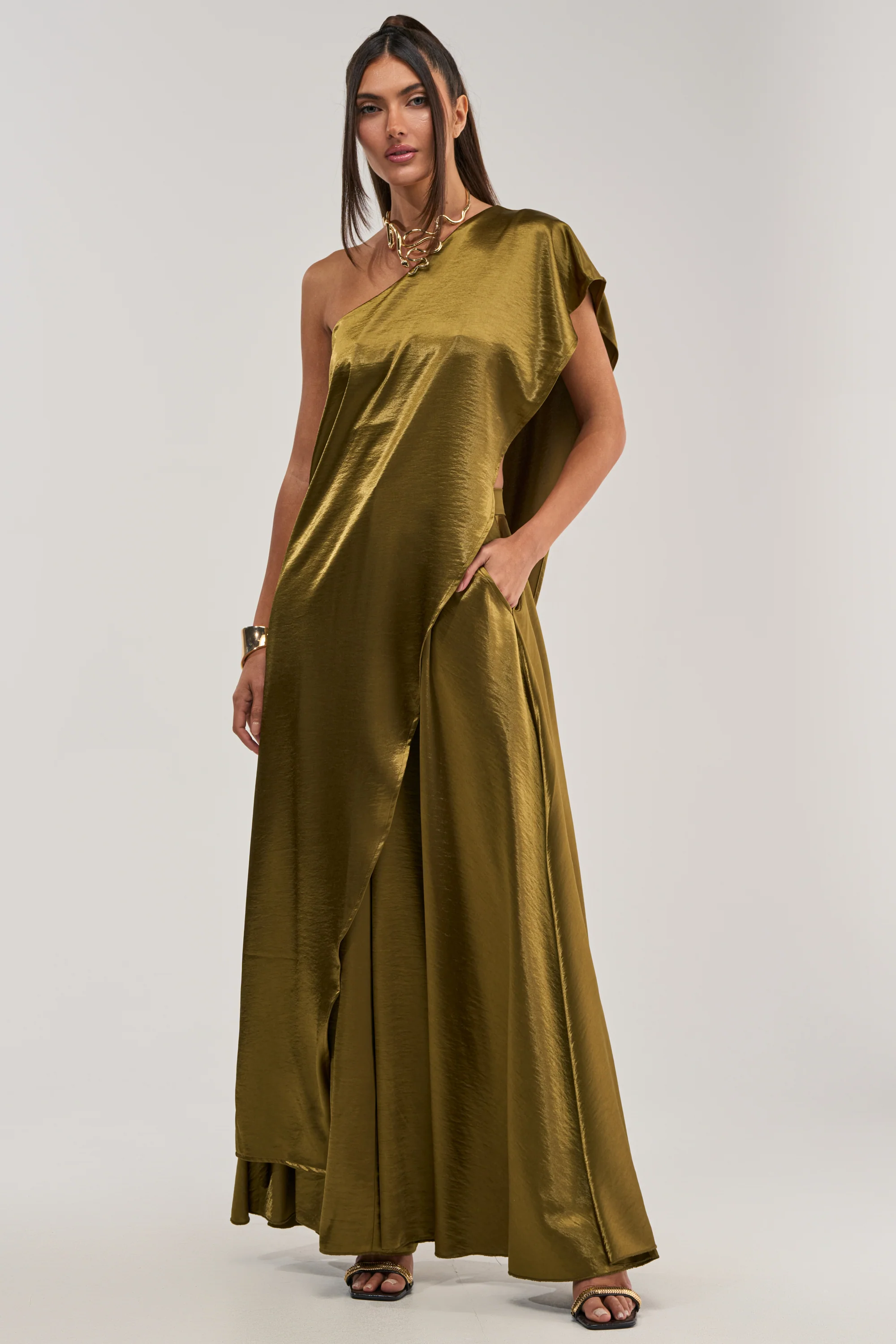 TRUE GODDESS ONE-SHOULDER TOP - Akira Store