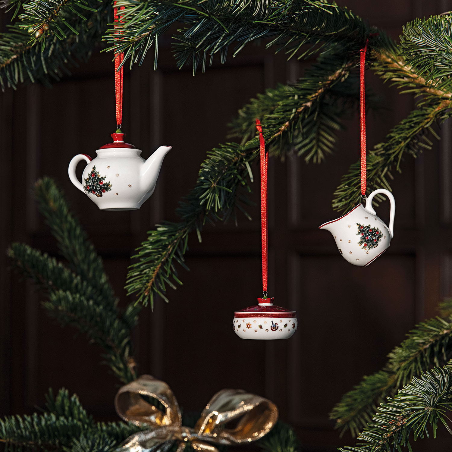 Toy's Delight Christmas ornaments - White, 11.7'' x 5.2'' x 3.6'', Premium Porcelain