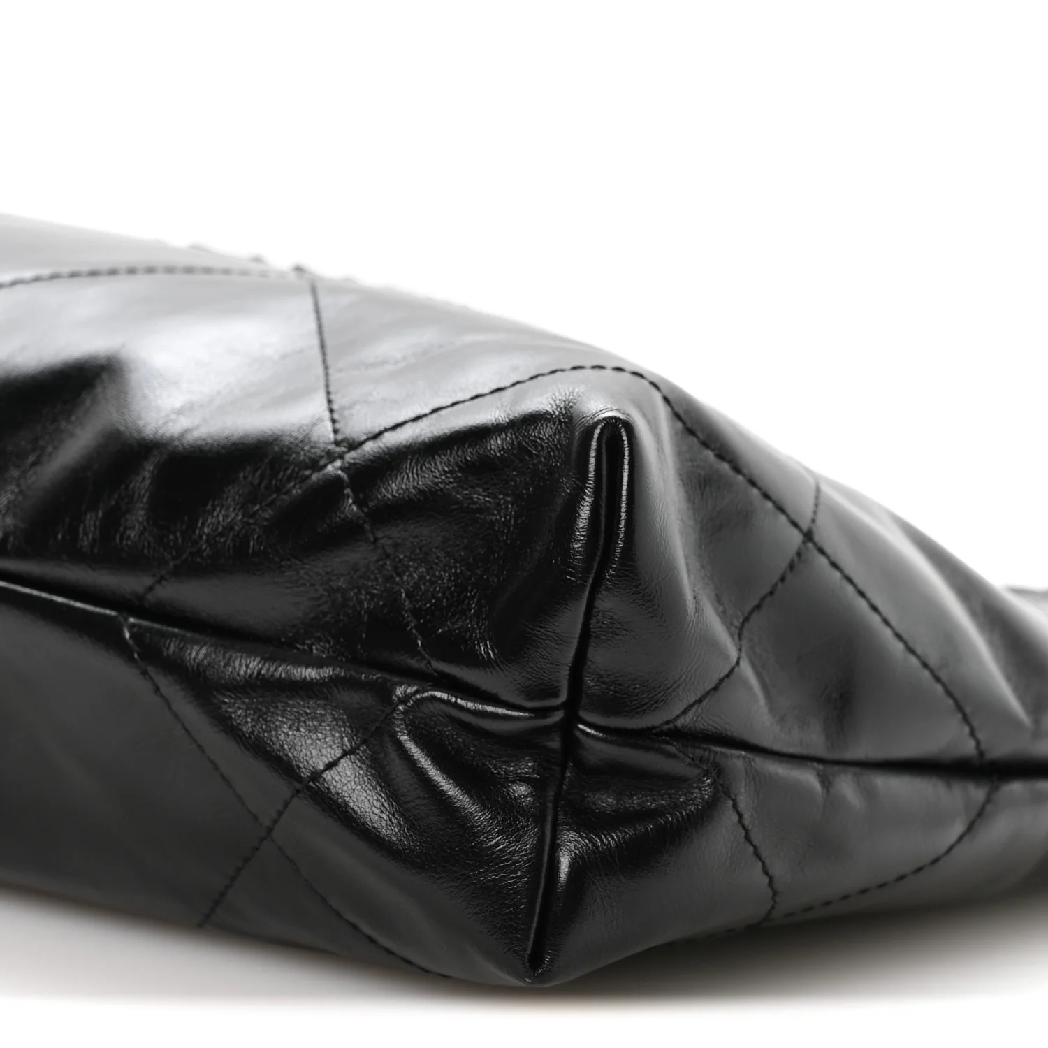 Shiny Calfskin Quilted Small Chanel 22 So Black