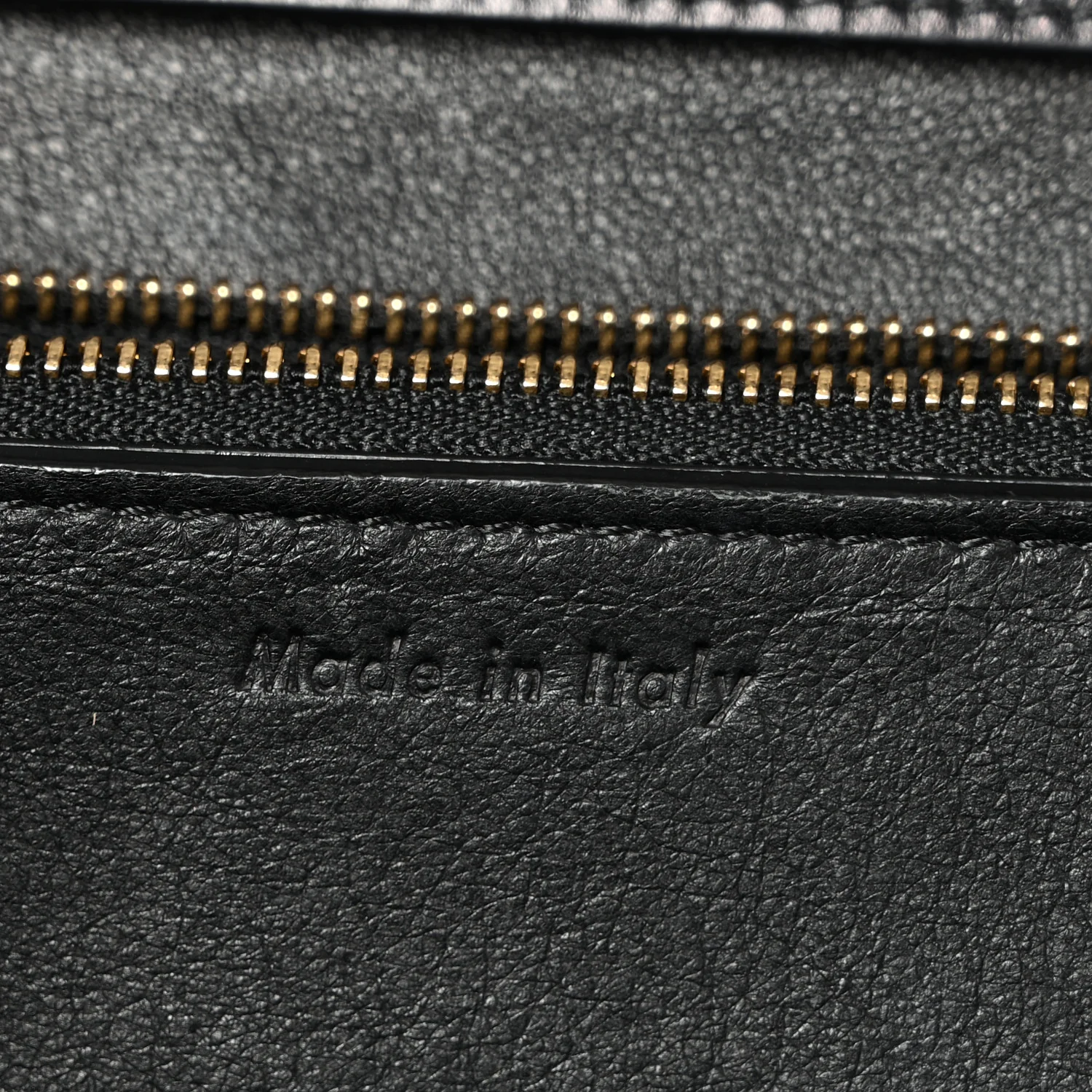 Box Calfskin Medium Classic Box Flap Bag Black