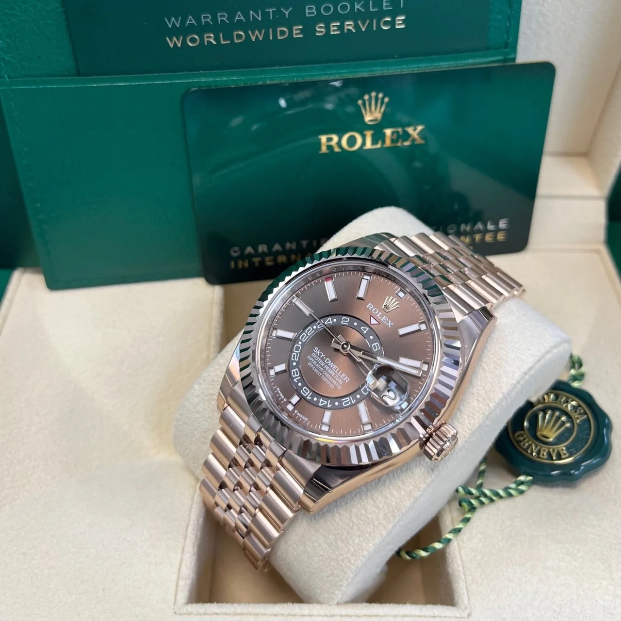 [Super Clone]RLX  Sky-Dweller 42mm Rose Gold Chocolate Dial Jubilee - 336935