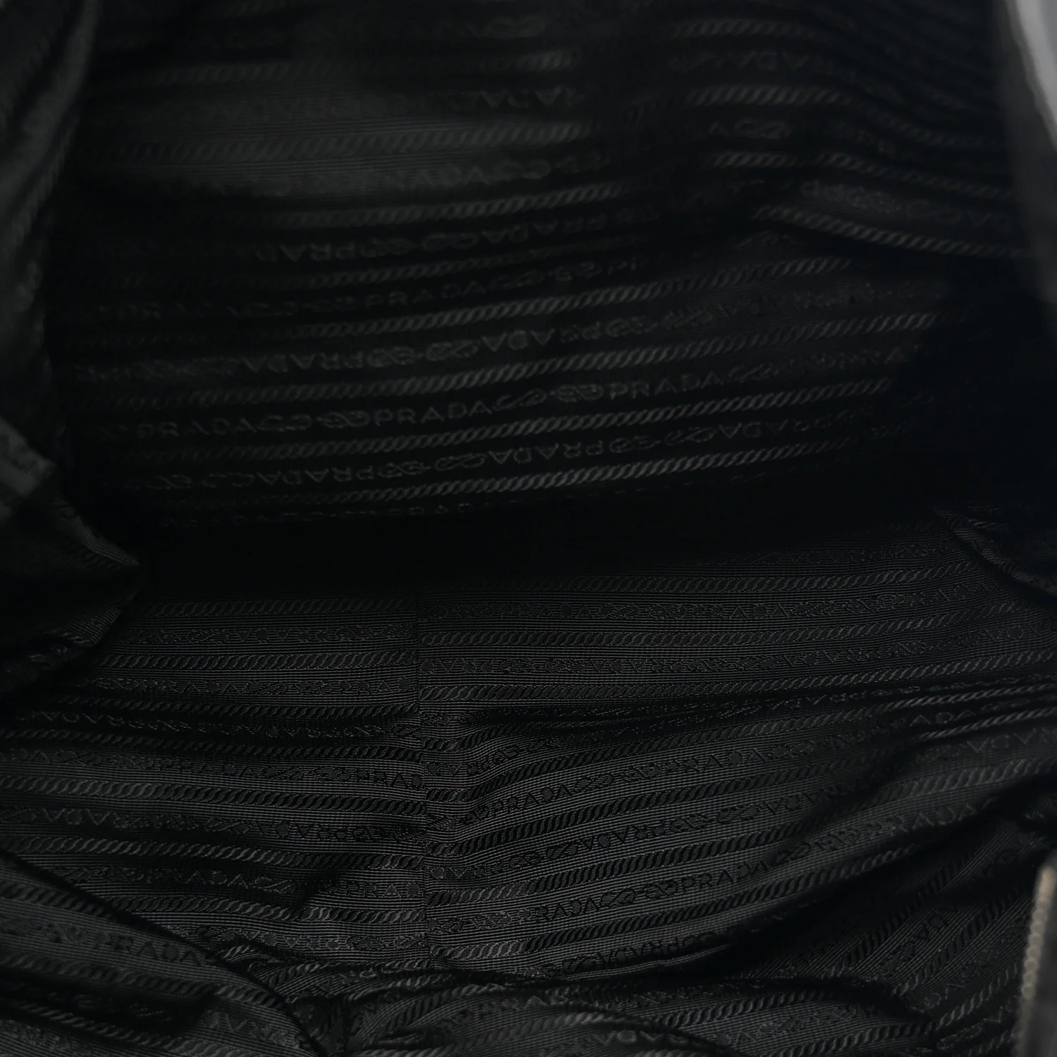 Tessuto Nylon Zip Convertible Tote Black