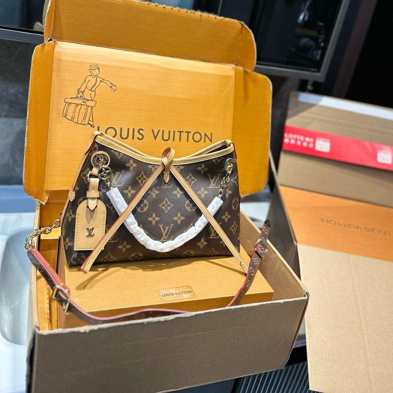 【ルイヴィトン】♢キャリーオール｜三色展開、優雅で存在感抜群♪最速発送中