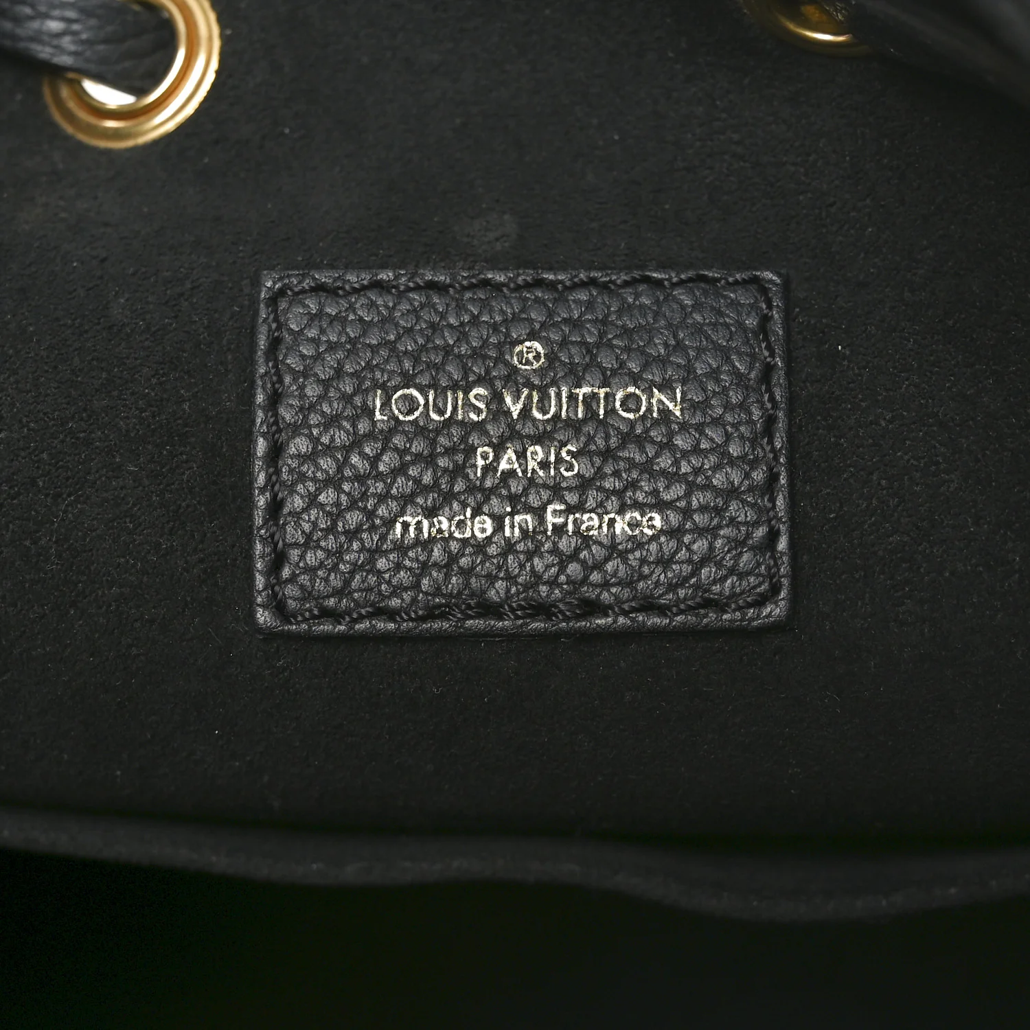 Calfskin Lockme Bucket MM Black