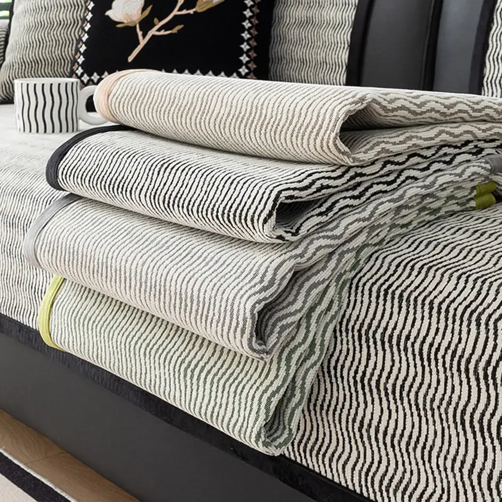 All-Season Chenille Breathable Sofa Protective Non-Slip Couch Cover