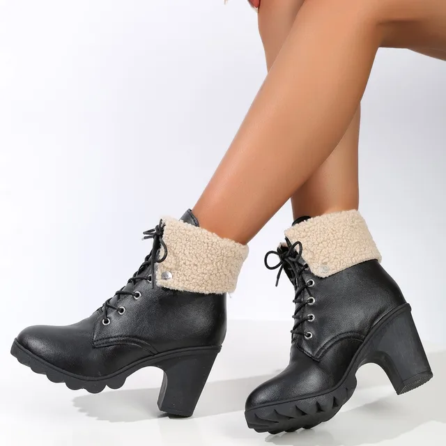 Sophie Paris I Chic Bottes d'hiver à lacets
