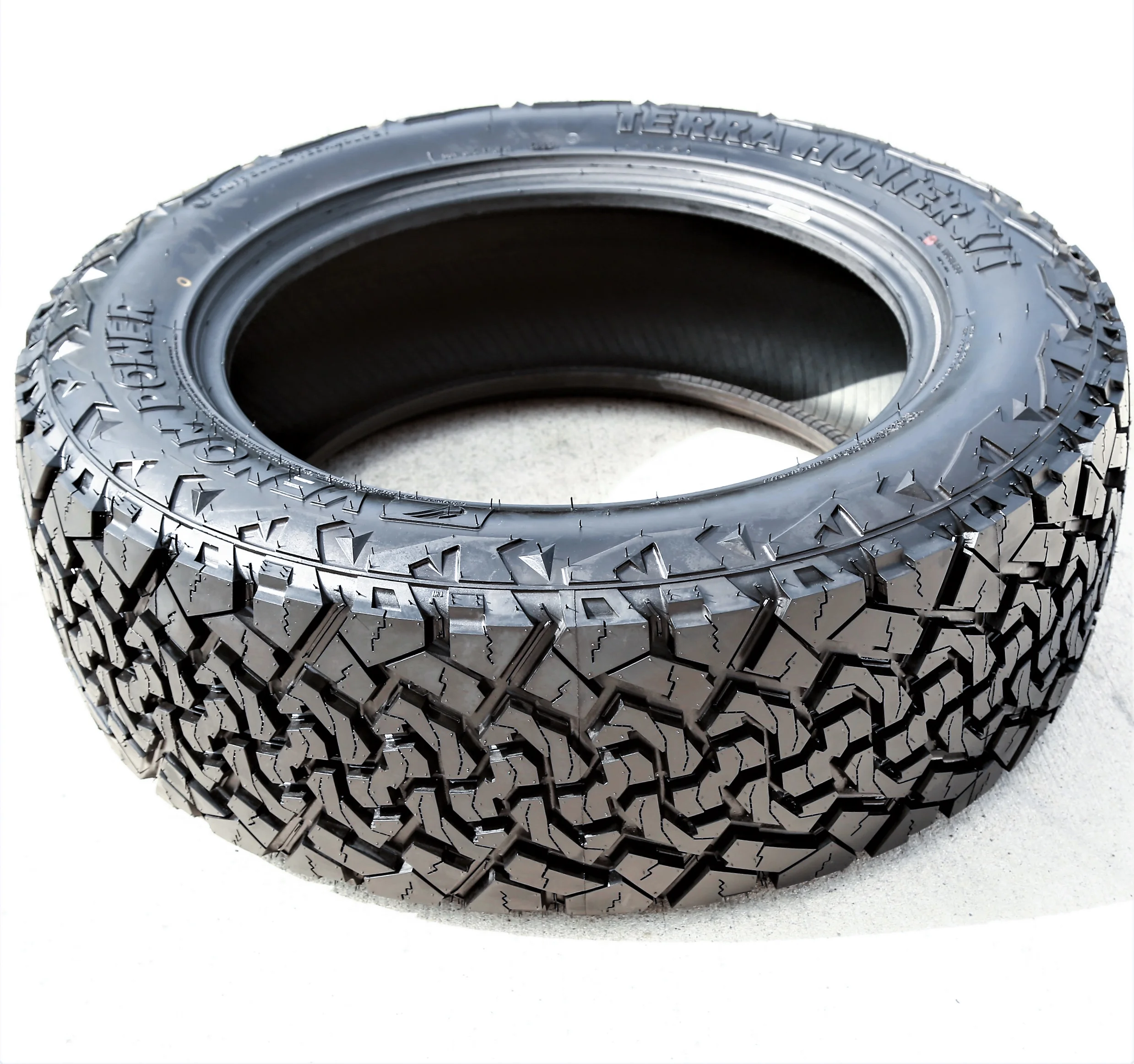 Venom Power Terra Hunter X/T 265/60R18 114T XL Extreme Terrain Tire