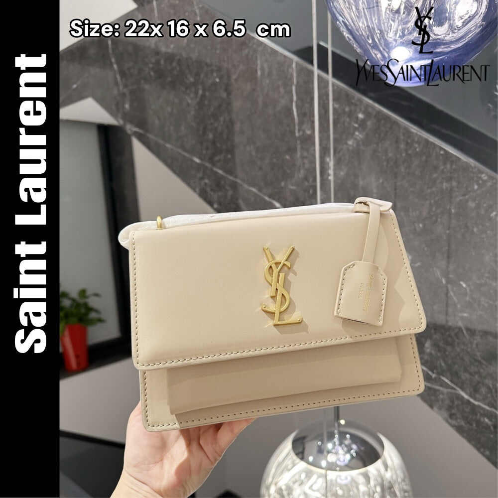 YSL【サンローラン】スムースレザーのサンセットミディアム