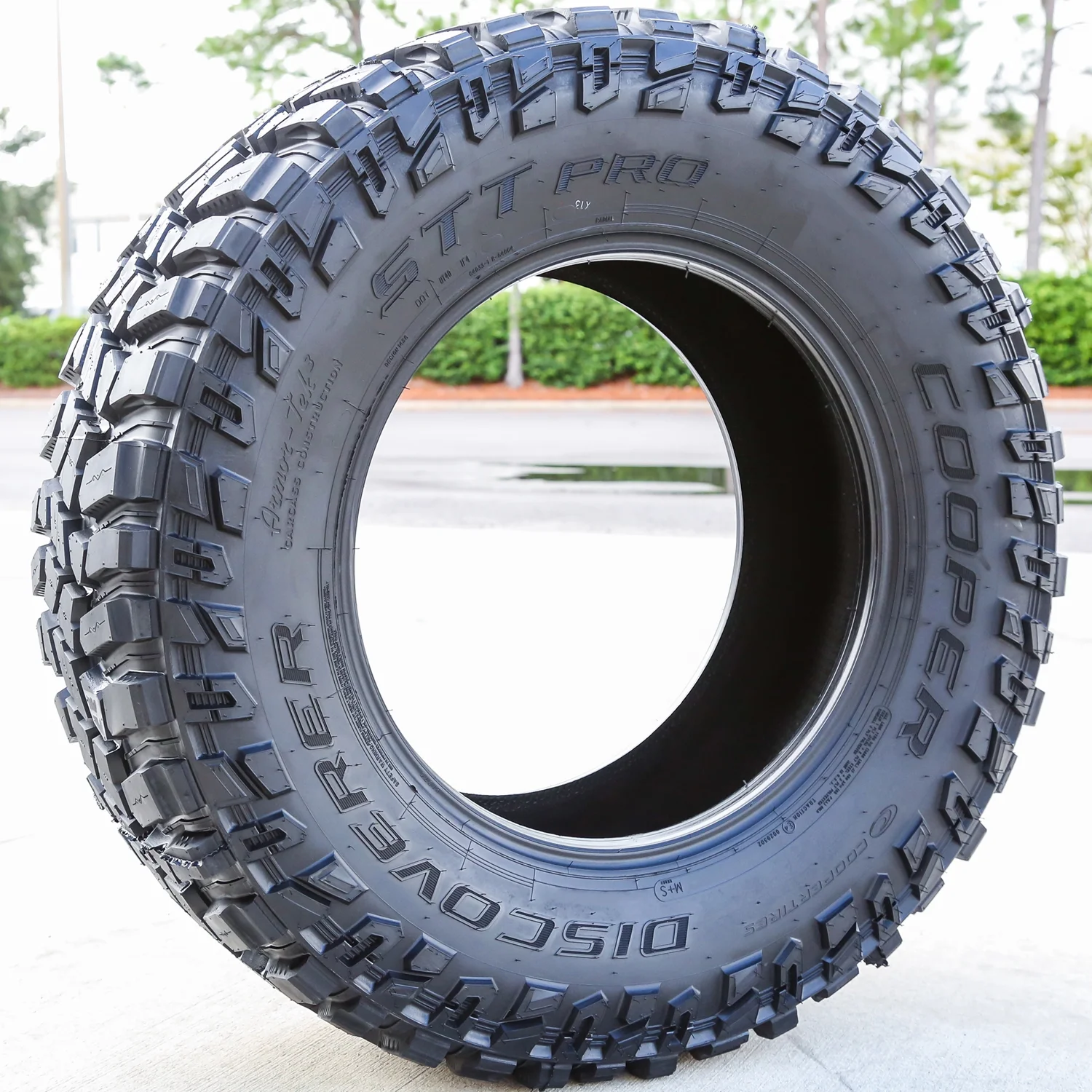 Set of 4 Cooper Discoverer STT Pro 275/65R20 126/123Q E 10 Ply M/T Mud Light Truck Tires