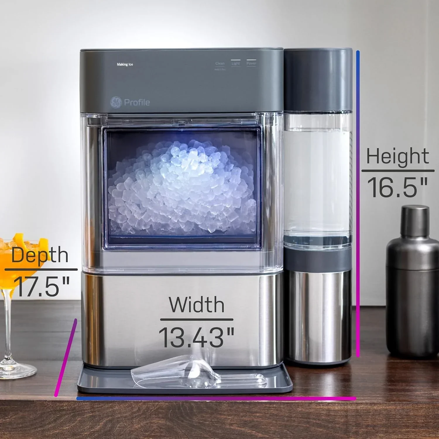 Machine à glaçons GE Profile Opal 2.0 XL avec réservoir de 3,8 litres (1 gallon) et glaçons en pépites croquantes à croquer.