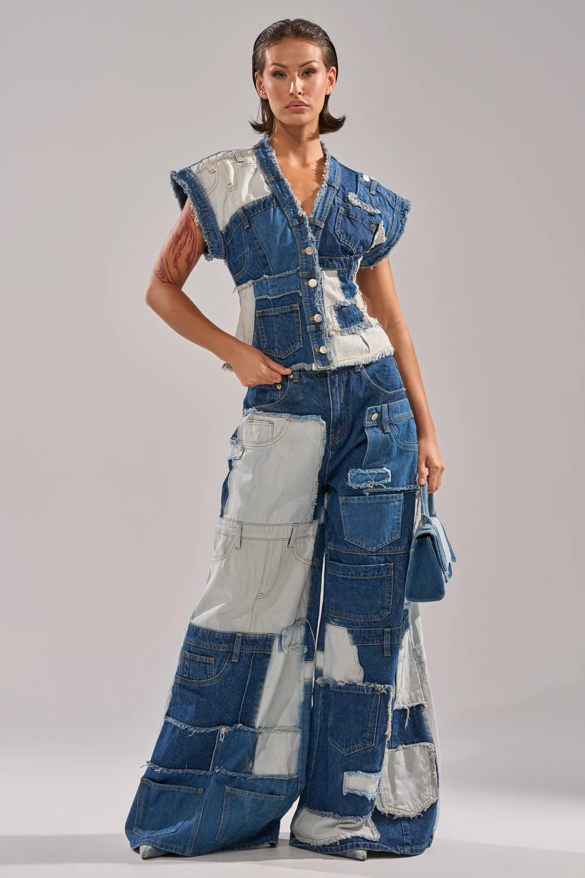 TOO MUCH GOING ON WIDE LEG DENIM - Akira Store
