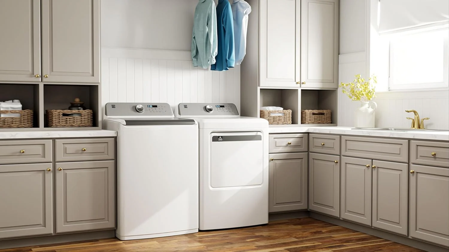 Laveuse à chargement par le haut de 4,5 pi³ avec turbine à triple action pour les saletés et les taches tenaces – Réduisez le temps de lavage grâce aux programmes Accela et Express Wash – DEL, blanche