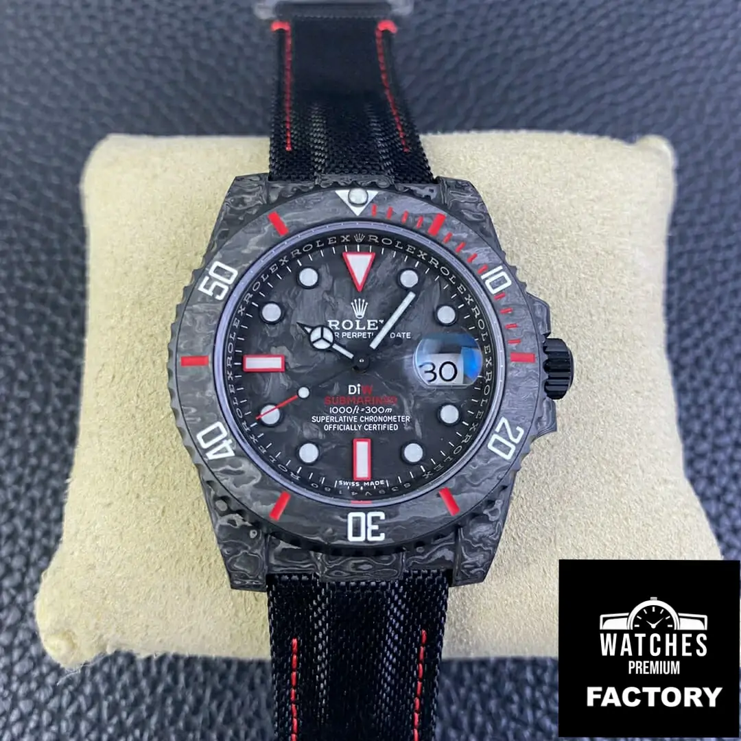 Rolex Submariner VS Factory Carbon Fiber