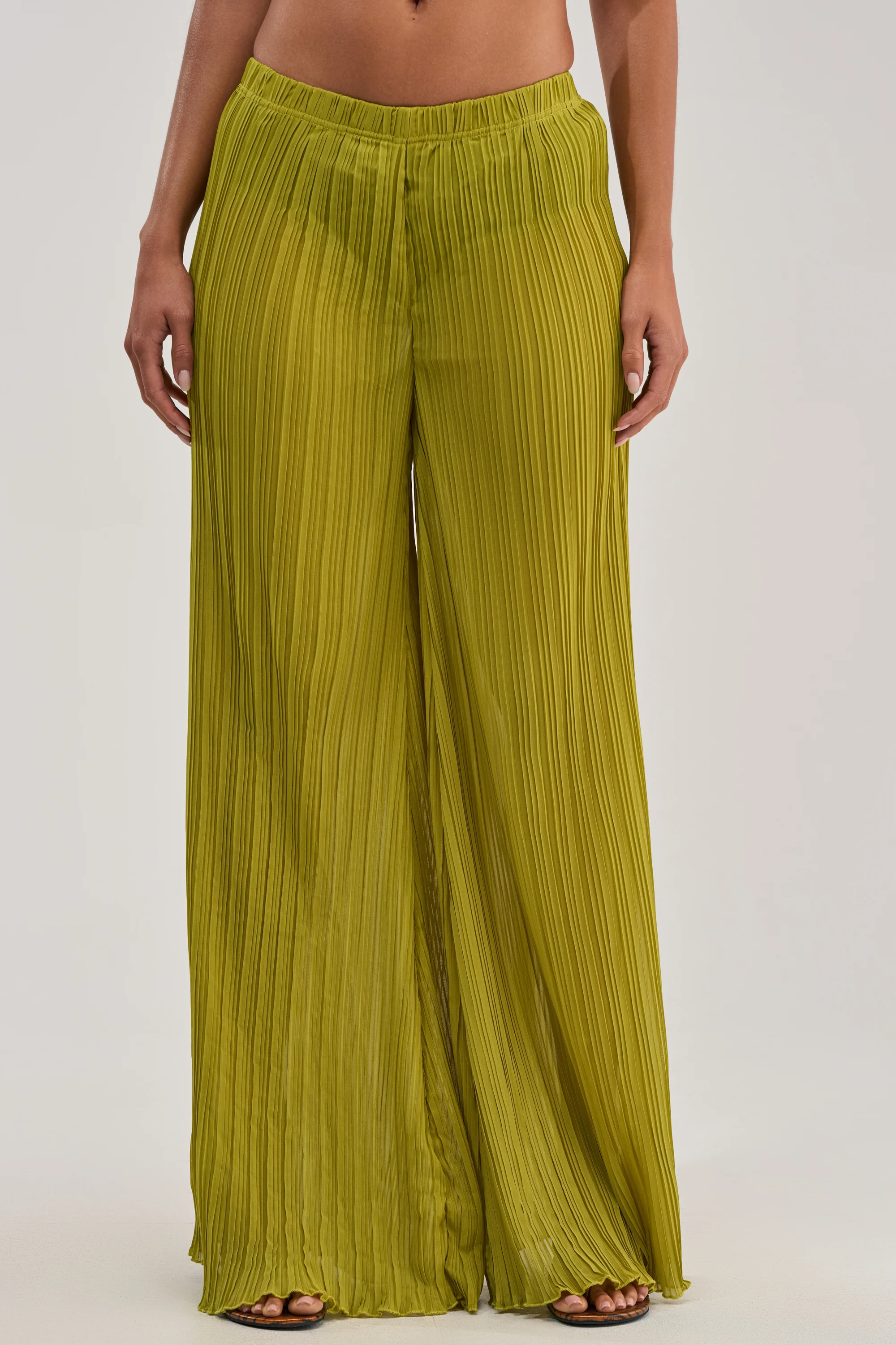 CRUSHIN ON YOU PALAZZO PANT IN CHARTREUSE - Akira Store