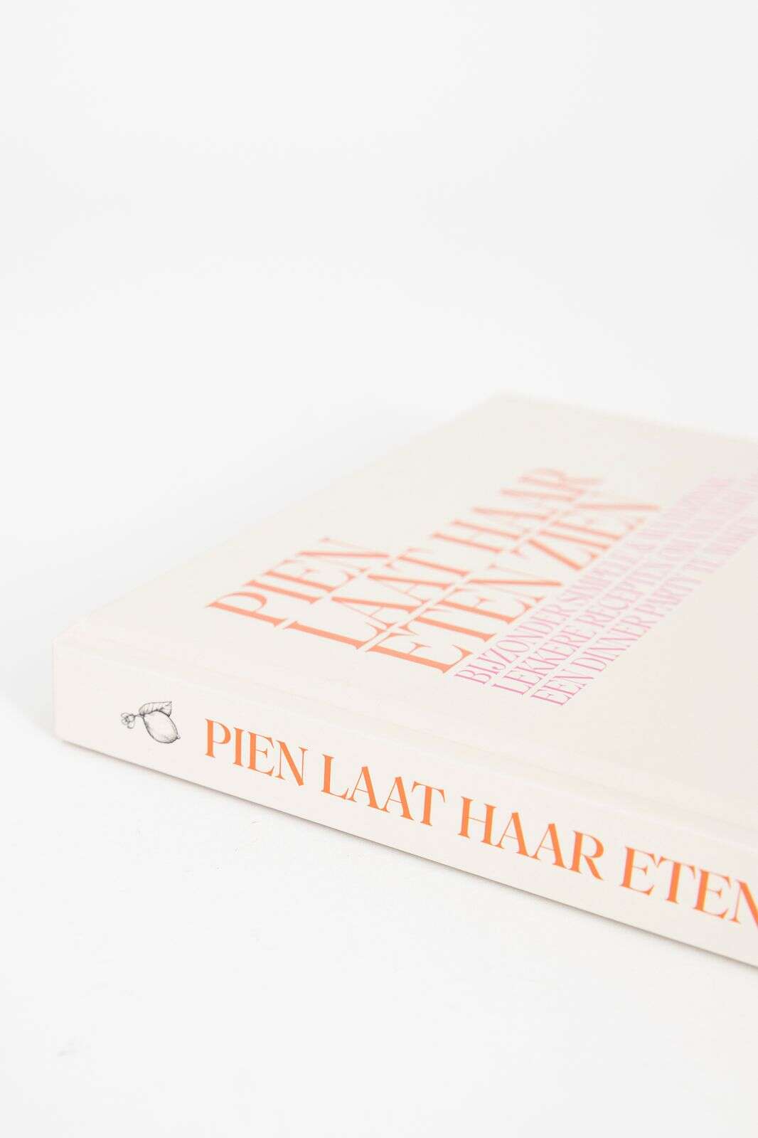 Boek Pien laat haar eten zien