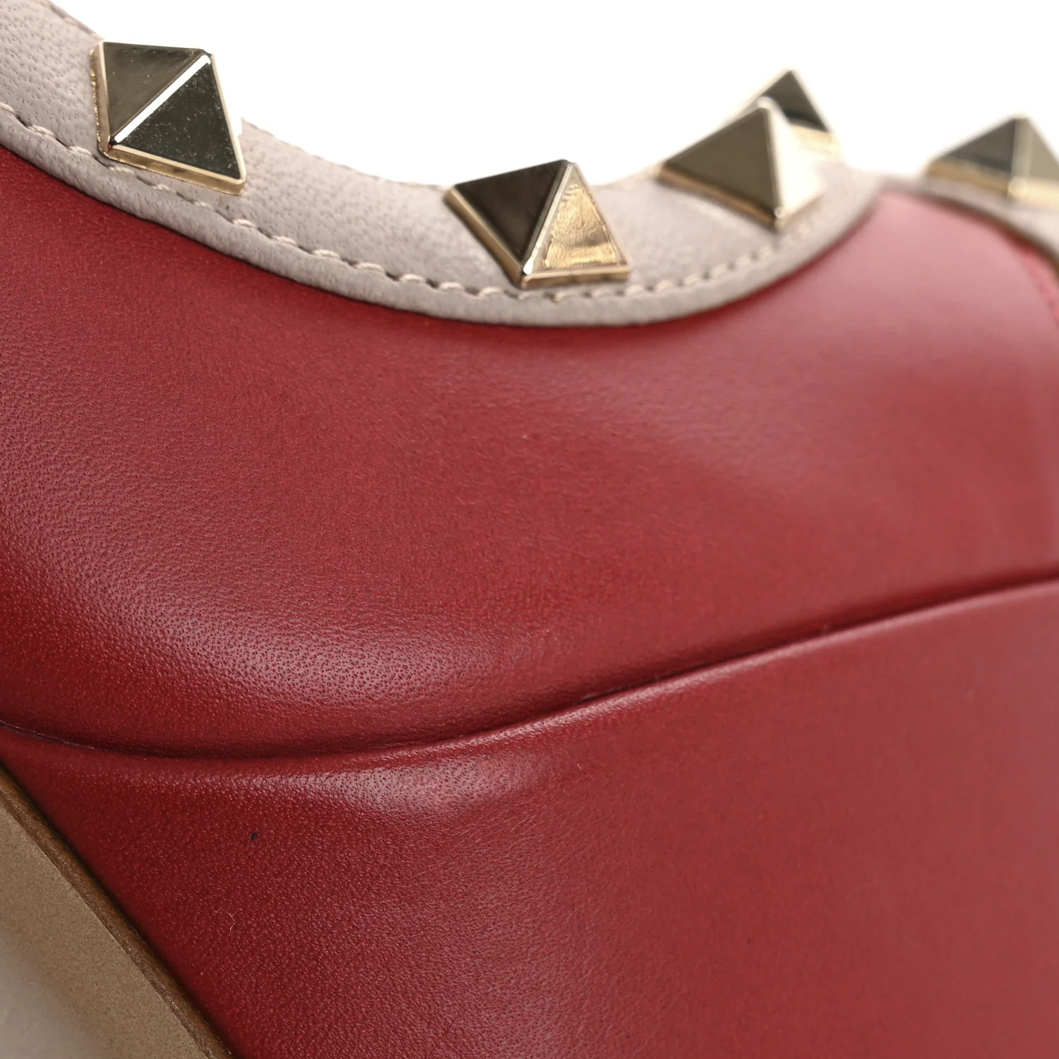 Nappa Rockstud Peep Toe Platform Pumps 36 Poudre Rosso