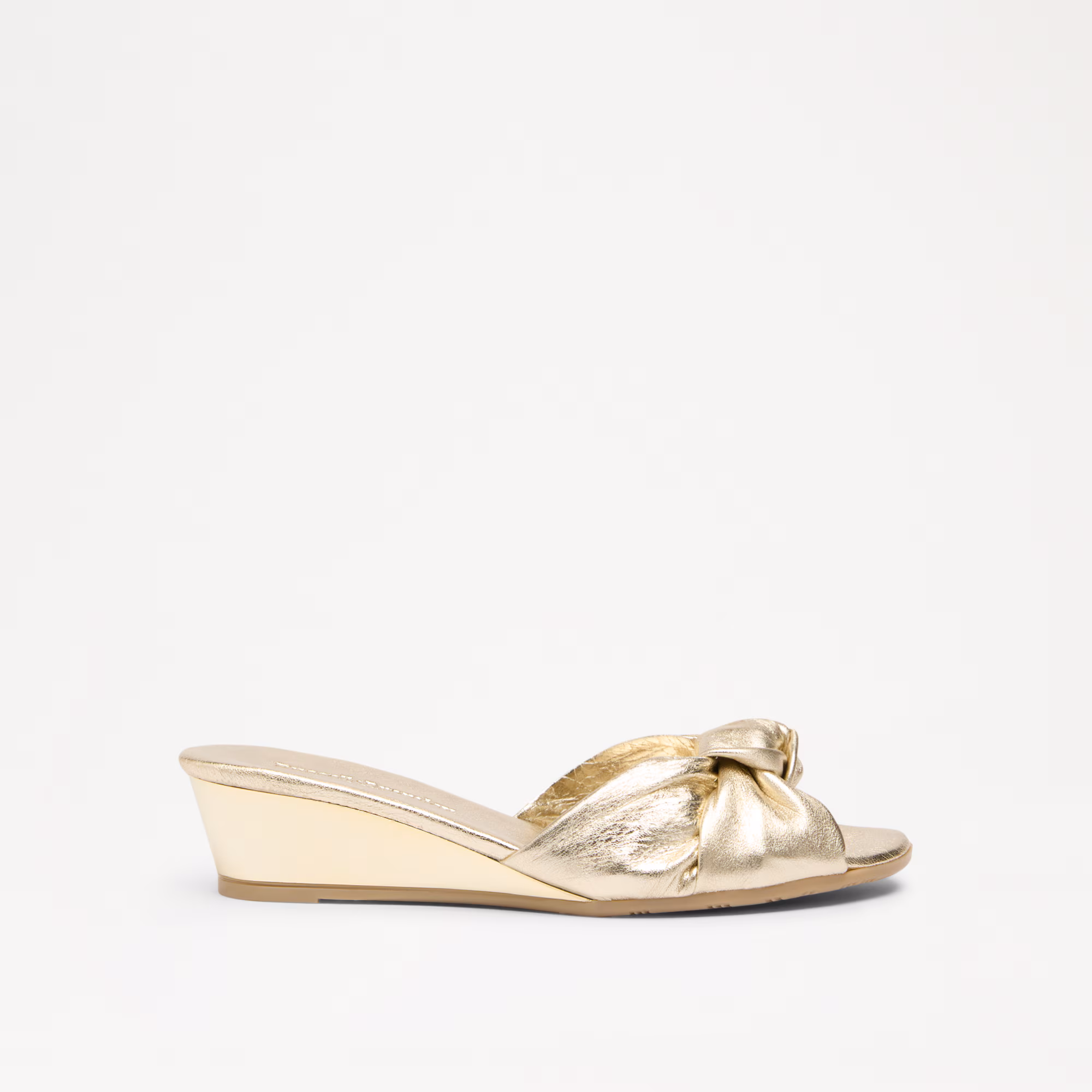 Softy Low<br>Low Knot Mule Wedge