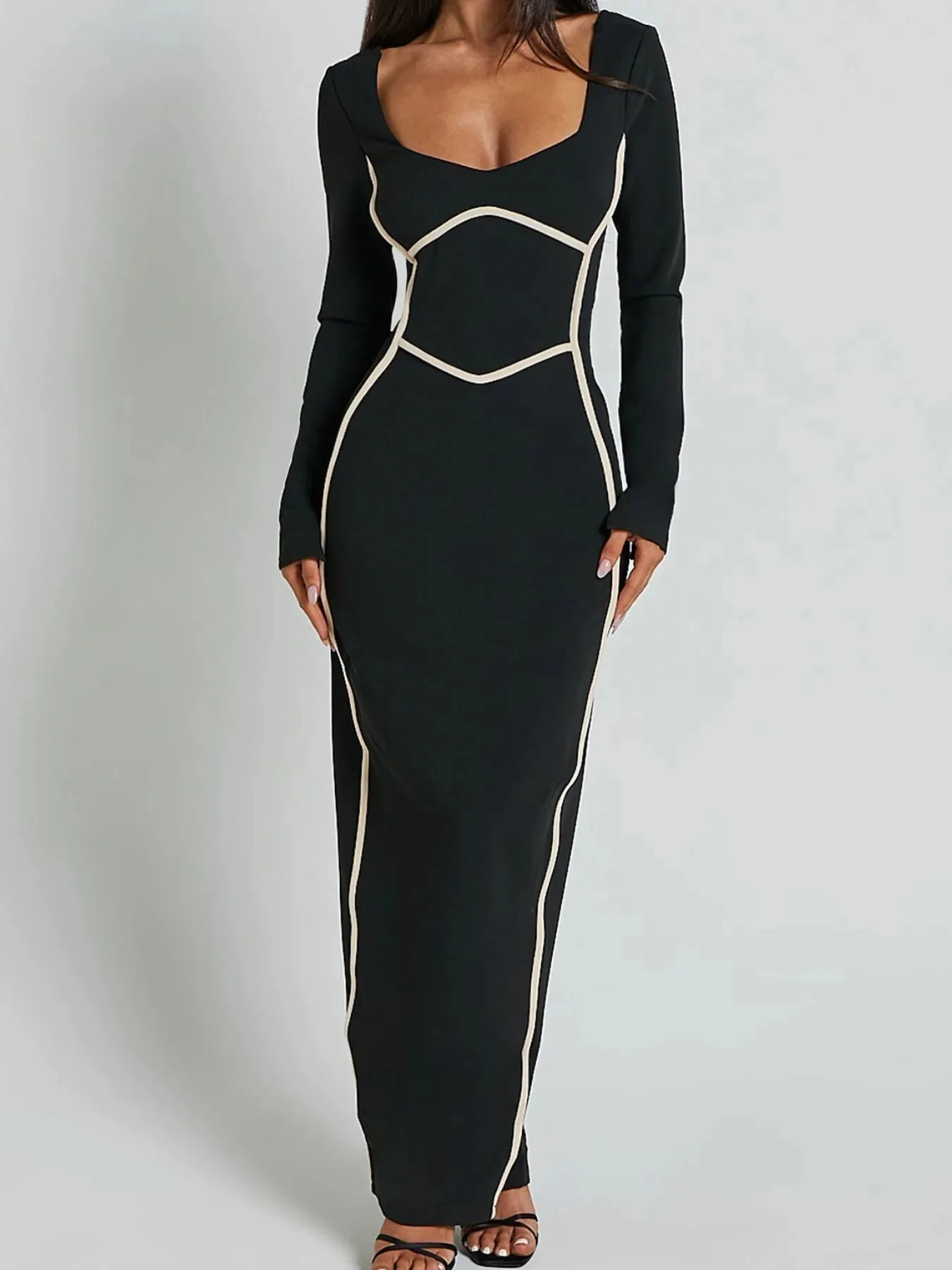 Robe maxi moulante à manches longues avec bordure contrastée