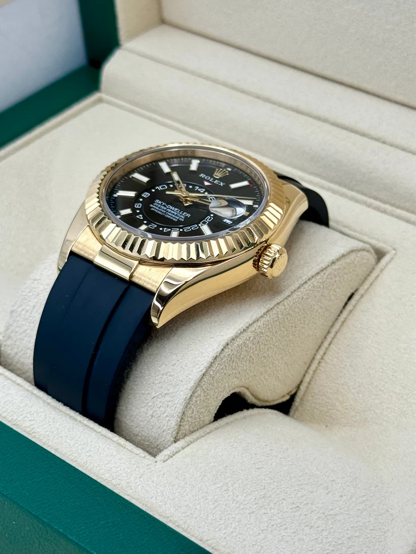 [Super Clone]RLX  Sky-Dweller 42mm Yellow Gold Black Dial Oysterflex - 336238