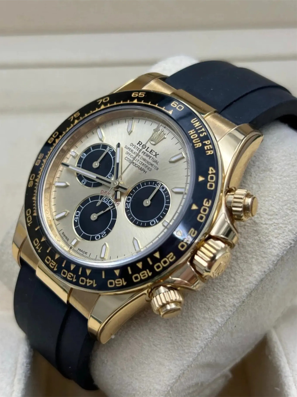 [Super Clone]Rolex Daytona Yellow Gold /Ceramic / Golden /Oysterflex m126518LN-0012