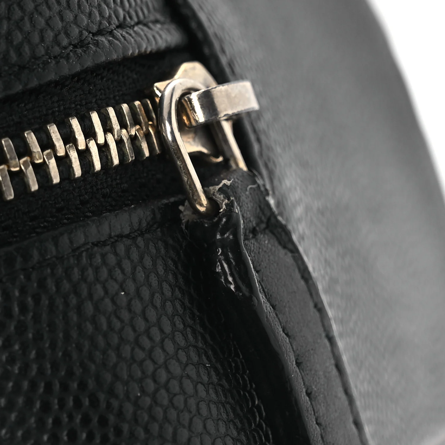 Caviar Quilted CC Filigree Vanity Clutch With Chain Black