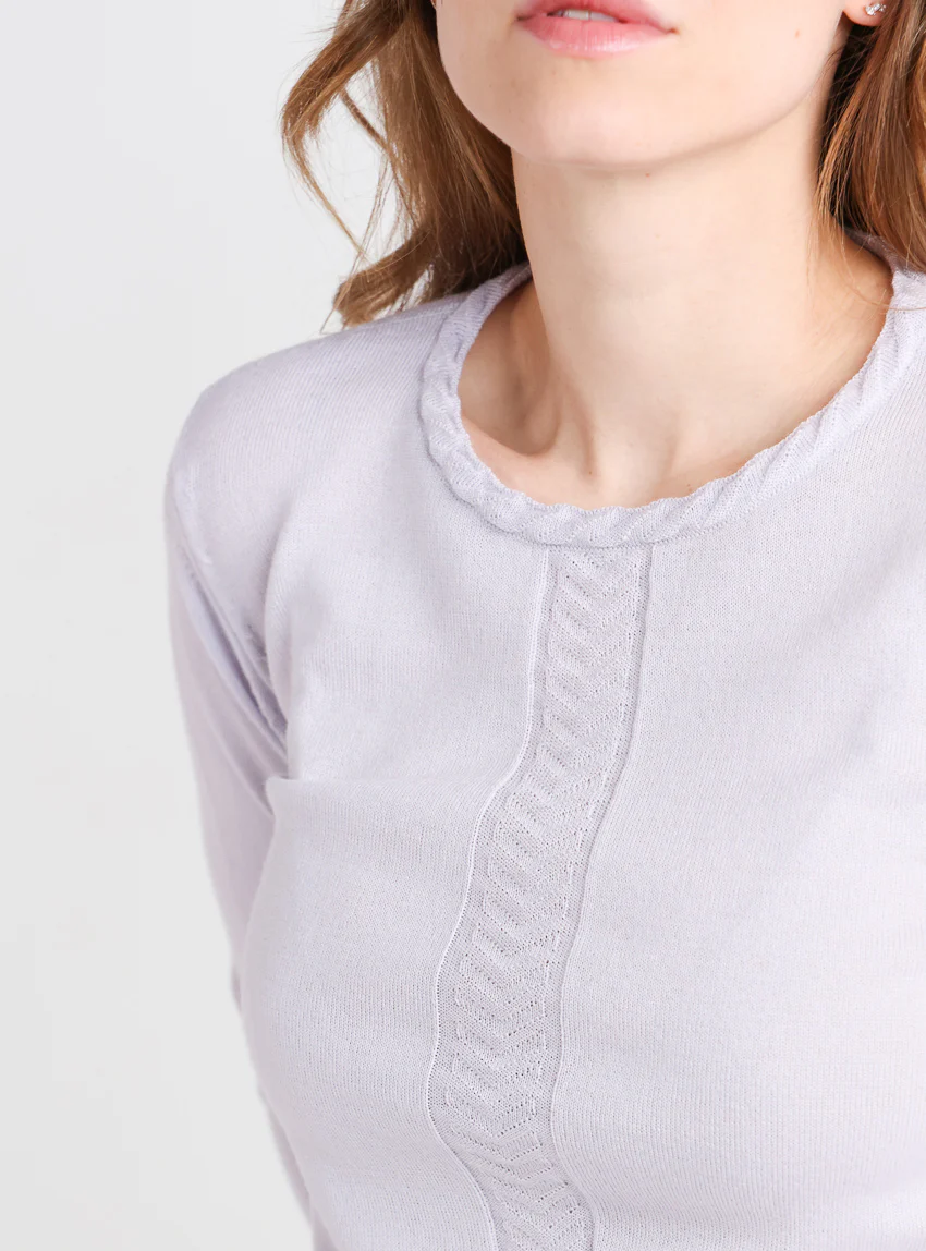 Pull femme en laine mérinos maille chevron gris plume