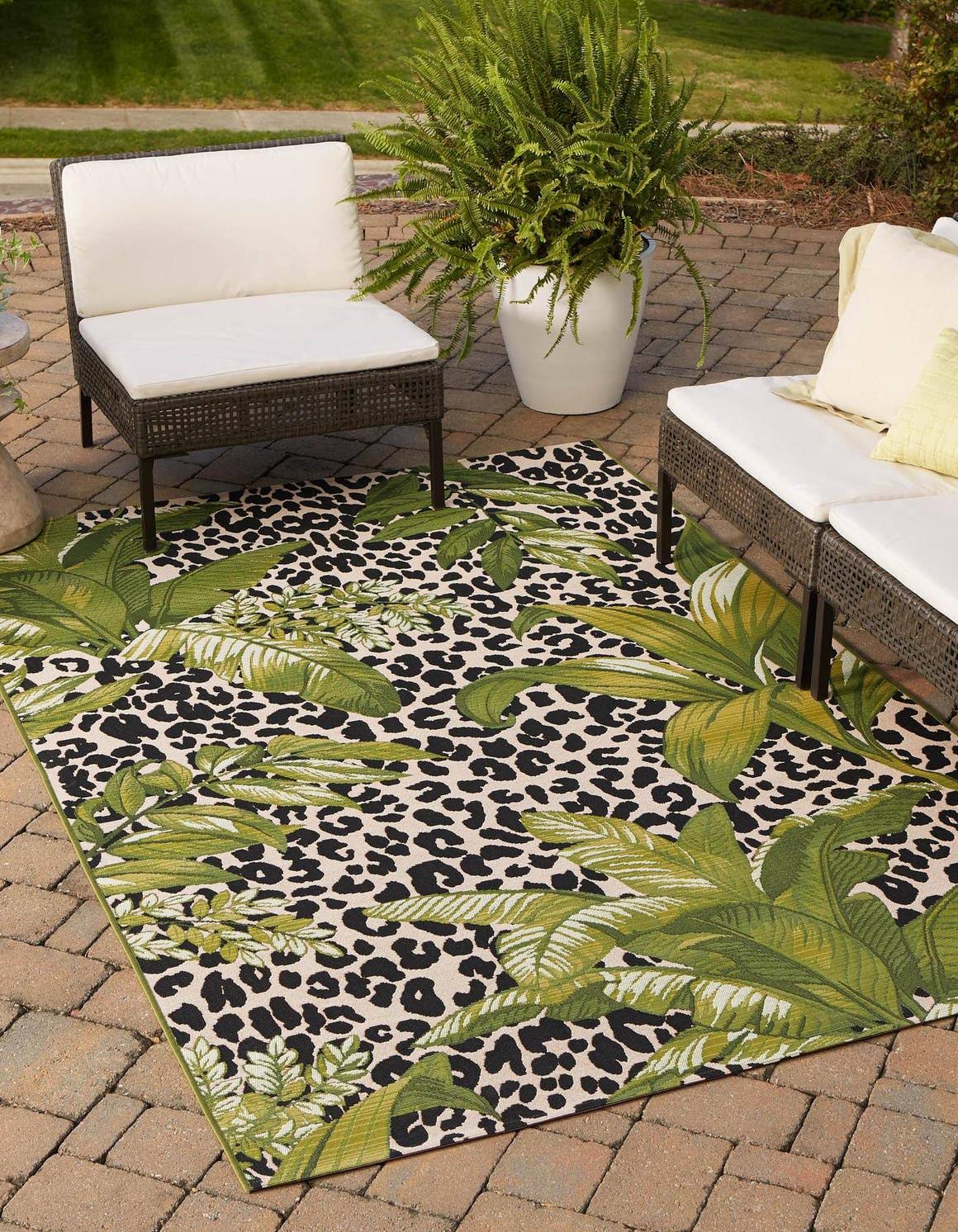 Unique Loom Outdoor Botanical Green 7x10 Area Rug Indoor Outdoor Rug