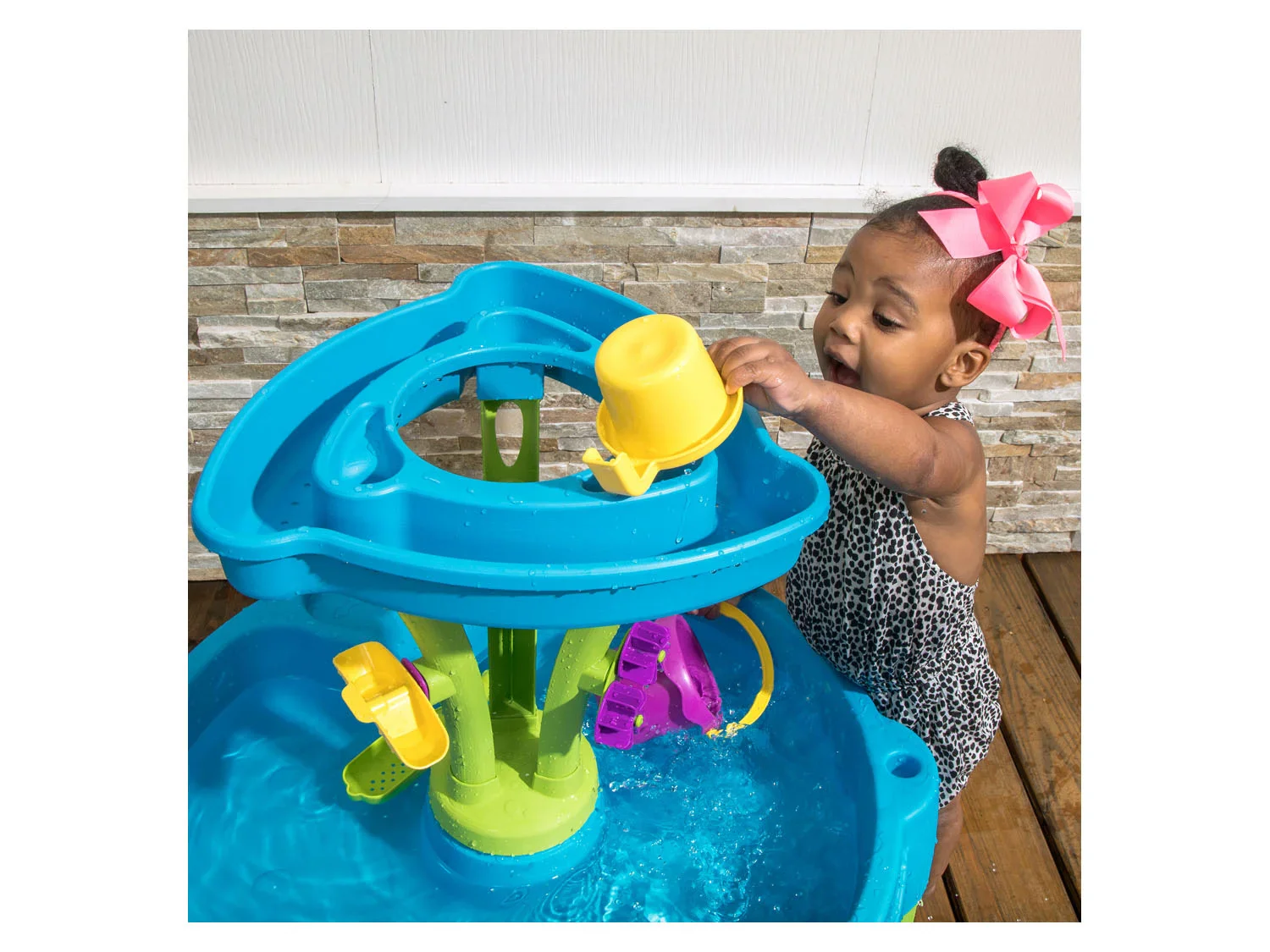 Step 2 Table  eau Summer Showers Splash Tower