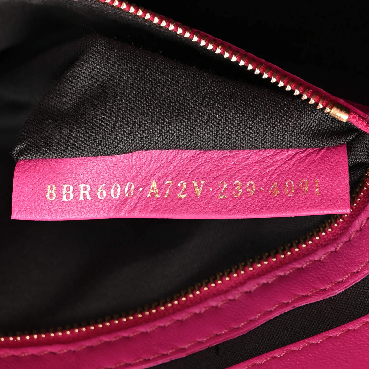 Nappa FF 1974 Embossed Baguette Ciclamino Pilar