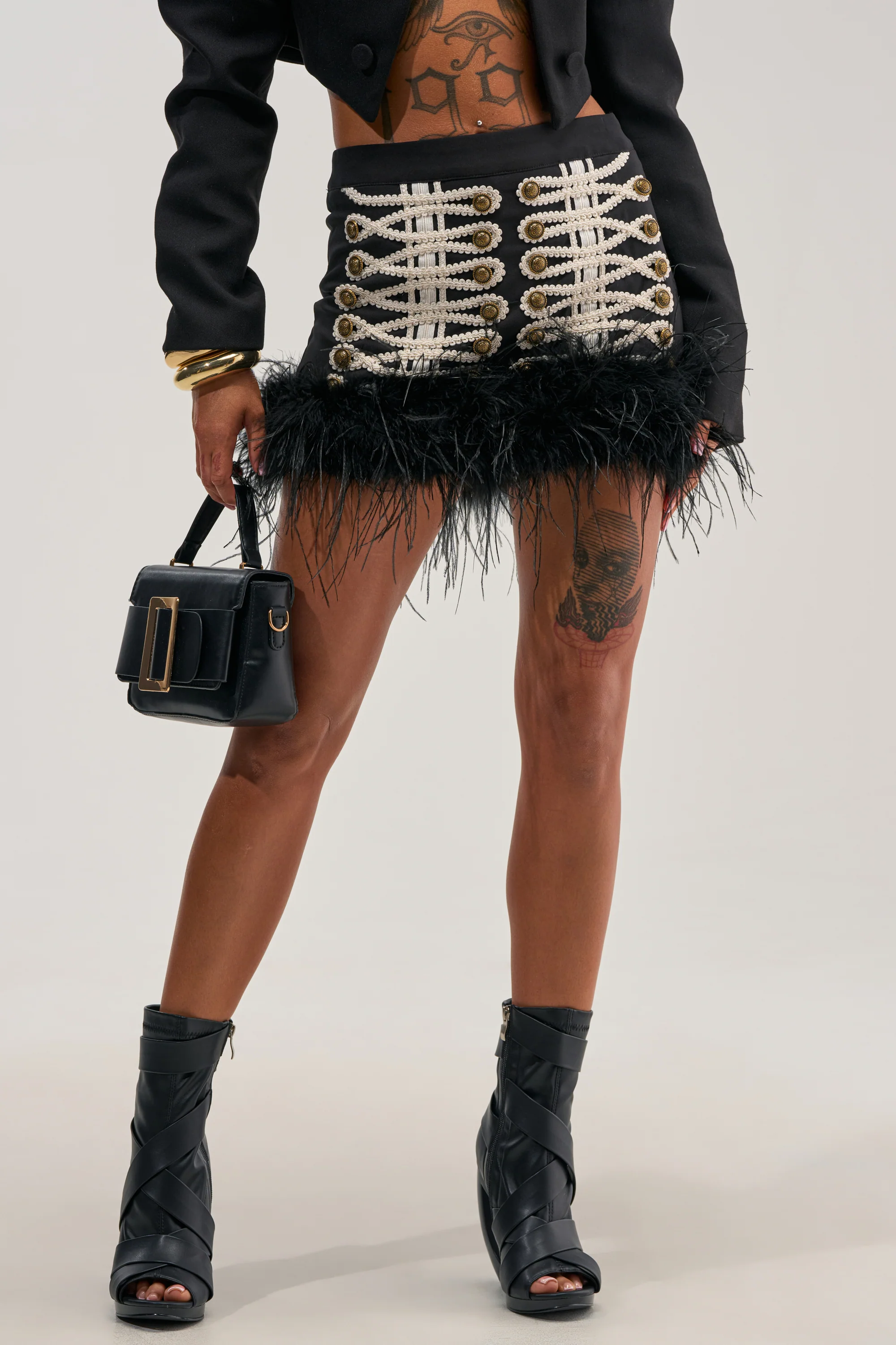 GET THE VIBE MINI SKIRT - Akira Store