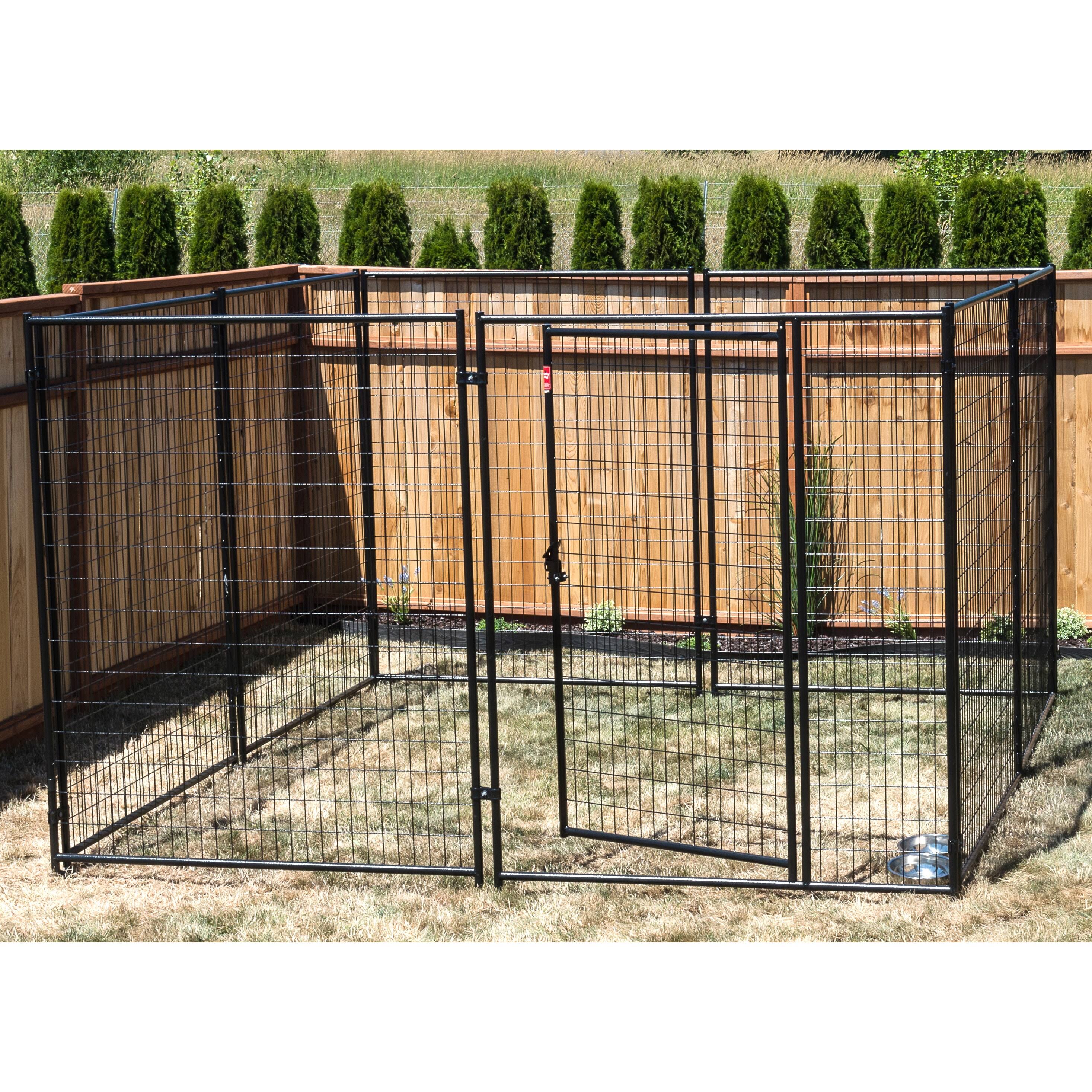 Chenil modulaire Lucky Dog 1,83 m (H) x 3,05 m (l) x 3,05 m (L)