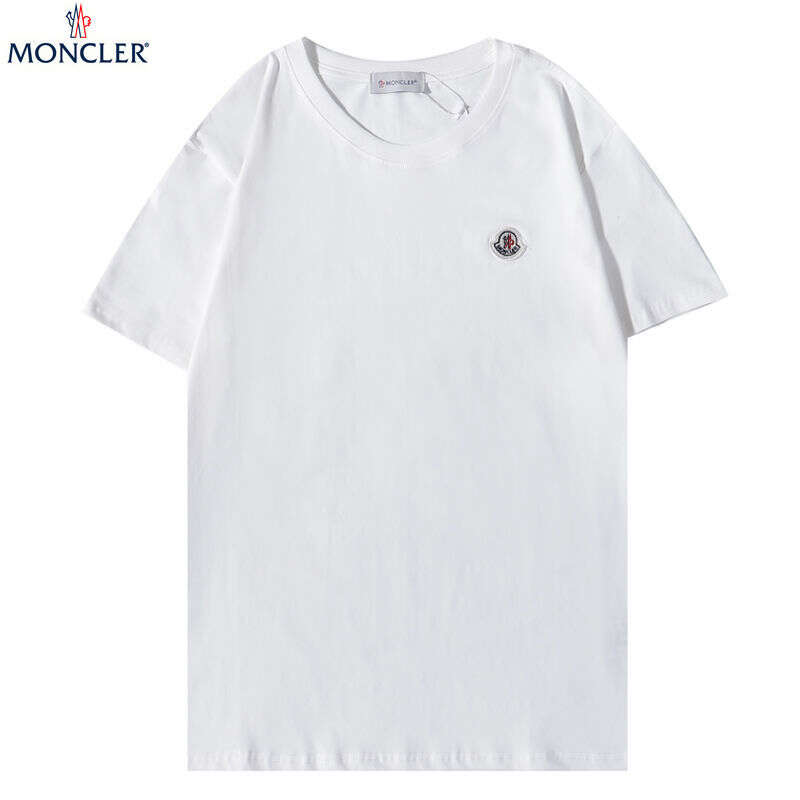 【MONCLER】男女兼用、ご好評に付き再入荷！半袖Tシャツ