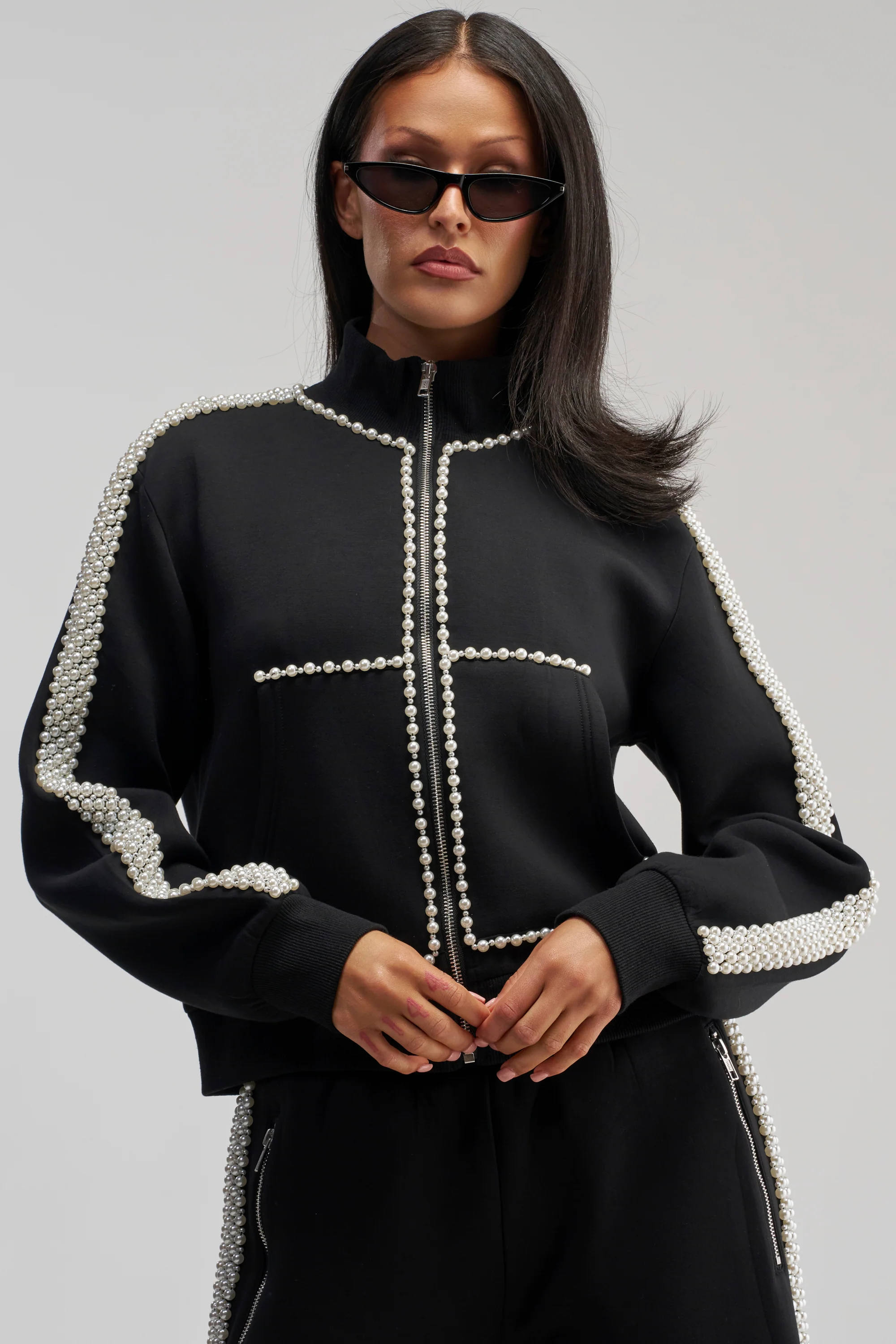 PEARL GIRL ZIP UP SWEATSHIRT - Akira Store