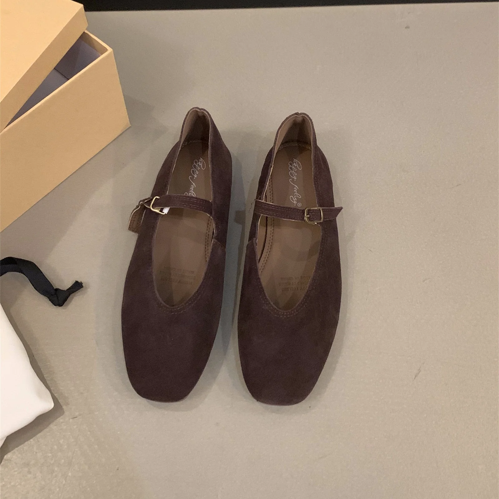 Léa Blanchet | Ballerines Élégantes à Bride