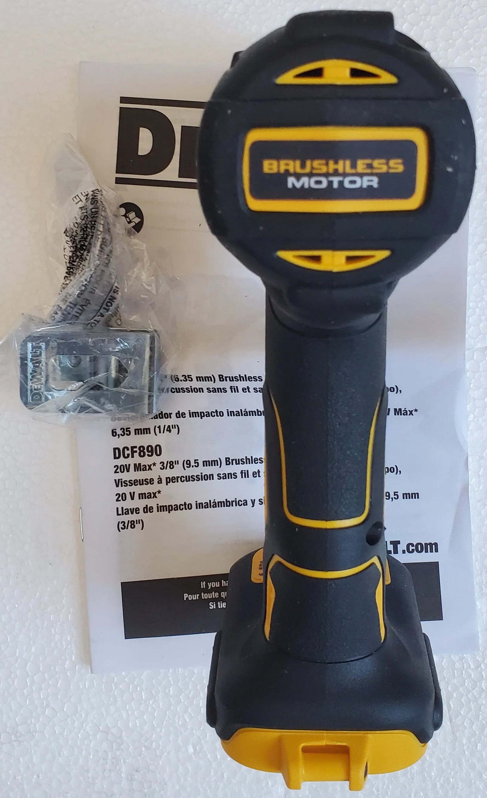Dewalt DCF911B 20V MAX 1/2" Cordless Impact Wrench Image 5