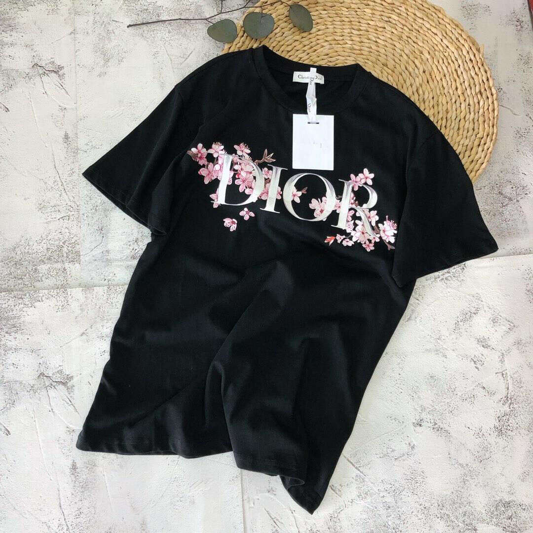 【DIOR】（ディオール）半袖 男女兼用、ご好評に付き再入荷！Tシャツ